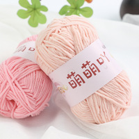 Fil de chenille volumineux personnalisé 100g 100% fil de fantaisie en polyester pour tricoter motif teint