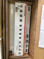 2CDG006197R0028 2CDG006197R0028 Actionneur de variateur universel KNX pour PLC