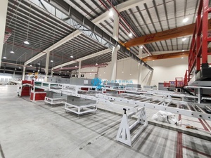 Machine d'extrusion à double vis <span class=keywords><strong>pour</strong></span> panneaux et <span class=keywords><strong>profil</strong></span>és muraux multifonctionnels en <span class=keywords><strong>PVC</strong></span> WPC effet marbre brillant UV 1220*2440mm*3mm - Product Image 5