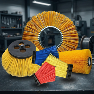 Brosse de balayage routière durable pour véhicules de voirie, entretien des autoroutes et applications de nettoyage des rues urbaines - Product Image 2