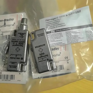 Gsr Di Safety <b>Relay</b> 440R D22R2 24Vdc 250Vac 4A Ac 2A Dc Made In Germany - Product Image 3