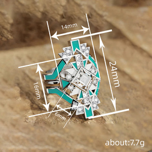 Set di Tre Anelli Futuristici Quadrati Smaltati per Donne, Gioielli Geometrici di Tendenza - Product Image 5