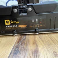 Chargeur de moto électrique aux normes chinoises pour Surron Ultra Bee