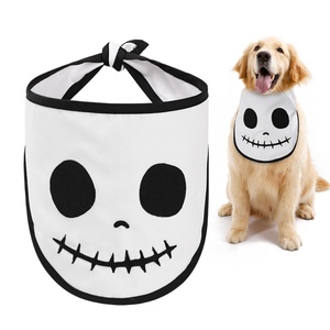 Écharpe pour chien fabriquée à la main Bandana personnalisé pour animaux de compagnie d'Halloween avec motif de crâne de luxe et simple en polyester - Product Image 3