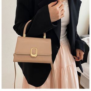 2026 Spring New Arrival Women's Vintage Style PU Leather Handbag <b>Frame</b> Shape Cover Closure Lightweight Waterproof Crossbody Top - Product Image 1