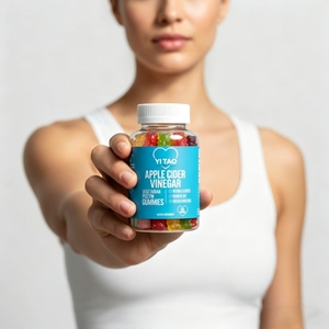 Complément alimentaire en gommes en forme d'ours, OEM, à base de curcuma, d'algues vertes, de vitamine C, de baies d'églantier, de biotine, de vinaigre de cidre de pomme et de collagène - Product Image 4