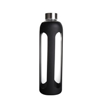 Bouteille d'eau en verre personnalisée, bouteille d'eau de sport en verre à haute teneur en borosilicate avec manchon en silicone, vente en gros