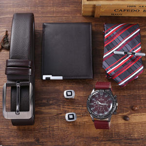 Montre à quartz polyvalente <span class=keywords><strong>tendance</strong></span> décontractée + ceinture + portefeuille + manchettes + cravate (5 pièces/ensemble) ensemble de montres pour hommes - Product Image 4