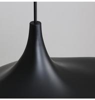 Lustre en forme de soucoupe volante post-moderne en résine, luminaire suspendu minimaliste pour salle à manger et salon