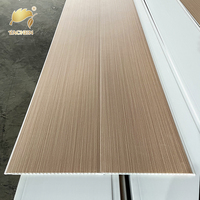 Ventes chaudes : Panneaux muraux et de plafond en PVC imperméables, ignifuges, rectangulaires, modernes, avec grille de plafond pour usage commercial