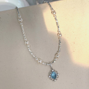 Nuova Collana in Argento con Perle Blu Mare e Dettagli Effetto Argento Spezzato per Donna, Versatile ed Elegante, Ideale per Feste, Lusso Discreto - Product Image 4