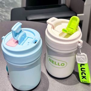 Mug à café isotherme de luxe personnalisé en acier inoxydable à double paroi, sans BPA, anti-fuite, avec paille pour enfants et cordelette - Product Image 2