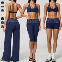 Ensemble de yoga personnalisé pour femme : Soutien-gorge de sport rayé à dos nu, short cycliste taille haute, legging évasé capri – 3 styles pour l'entraînement en salle de sport