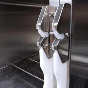 Équipement Vétérinaire Cage pour Chien 4 Portes en Acier Inoxydable 304 avec Pieds Antidérapants, Conception Robuste, Écologique et Intérieur Spacieux - Product Image 4