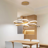 Luminaire suspendu en acrylique LED réglable avec télécommande pour la décoration des restaurants, des bars et des hôtels