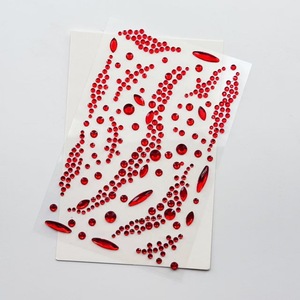 Pegatinas Faciales de Halloween, Maquillaje de Heridas Sangrientas, Diamantes de Imitación Rojos 3D, Gemas de <span class=keywords><strong>Diamante</strong></span> Roto, Cristales Irregulares, Calcomanías Corporales Artísticas - Product Image 4