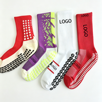 Chaussettes de sport épaisses personnalisées OEM ODM Jacquard Antidérapantes Respirantes pour Football Course Gym MOQ Faible