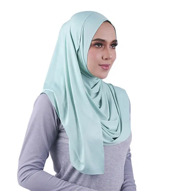 Nouveau Design Hijab musulman 2023 foulard de tête Premium Hijab écharpe de couleur personnalisée femmes Hijab musulman