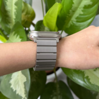Bracelet de montre en titane premium breveté avec fermoir magnétique et revêtement DLC pour Apple Watch 12, 11 et Ultra 3, 46/49 mm