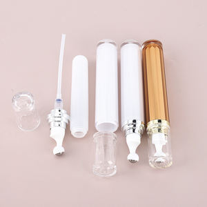 M026 มีสินค้าในสต็อก 15 มล. 20 มล. สีขาวทอง คุณภาพสูง ขวดเครื่องสำอางแบบ OEM บรรจุภัณฑ์เครื่องสำอาง ขวดเปล่าสำหรับบรรจุภัณฑ์ - Product Image 3