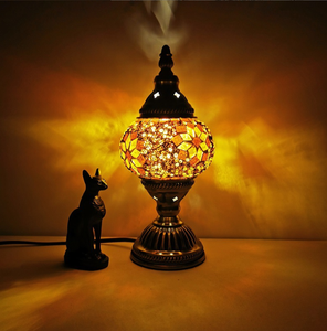 Lampe en verre coloré marocain, lampe de table moderne LED avec prise EU/US/UK, design mosaïque pour la décoration de la chambre à coucher, lampe de chevet - Product Image 1