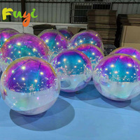 Sphère suspendue géante irisée Boule miroir publicitaire flottante Ballon miroir gonflable en PVC