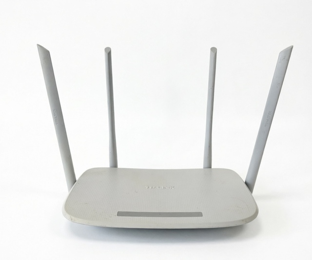 ONU Used TP-Link TL-WDR5620 Router Dual Band 2.4G/5G, 4 Antennas, Strong Signal, Fully Tested, Factory Rese for Home Dorm Office