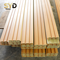 Plafonds en PVC ignifuges et imperméables de fabrication chinoise OEM ODM avec un design artistique pour la décoration intérieure des centres commerciaux et des chambres