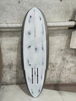 Haute qualité EPS mousse fibre de carbone feuille planche planche de surf hydroptère planche résine époxy hydroptère électrique planche pour enfants