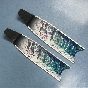 KUBO-<span class=keywords><strong>aletas</strong></span> de fibra de carbono para buceo, <span class=keywords><strong>aletas</strong></span> largas de fibra de carbono, <span class=keywords><strong>Freediving</strong></span>, para natación, pesca submarina, esnórquel - Product Image 4