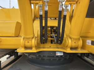 Excavadora Pesada Komatsu PC360 Usada de Primera Calidad, Motor Komatsu Original, Rendimiento de Carga Estable, Sin Accidentes Graves, Cabina Cerrada - Product Image 4