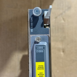 Conmutador de Red <span class=keywords><strong>POE</strong></span> Juniper <span class=keywords><strong>RE</strong></span>-S-X6-128G-S-S con 32 Puertos - Product Image 2