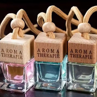 Désodorisant de voiture en verre carré, pendentif pour rétroviseur, parfum, éliminateur d'odeurs, anti-moustiques, arôme longue durée