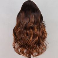 Perruque frontale en dentelle HD 13x4 en gros, marron avec mèches, sans colle, en cheveux humains, ondulée, pré-épilée, pré-coupée, en dentelle, cheveux vierges bruts