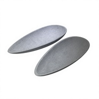 Plateau à bijoux décoratif en forme de feuille en résine de ciment texturé gris clair mat effet pierre