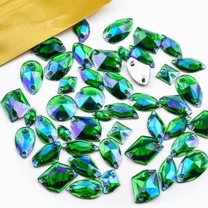 OLeeya Vente en gros de cristaux de couture en résine à dos plat, formes variées, 20, 50 ou 100 pièces, à coudre pour accessoires vestimentaires - Product Image 2