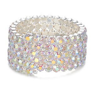 Bracciale a più file con strass e cristalli lucidi per donna, ideale per spettacoli di danza e gioielli da palcoscenico - Product Image 1
