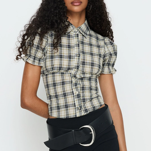 Blusa Corta a Cuadros Vintage para <span class=keywords><strong>Mujer</strong></span>, Estilo Y2K, Manga Corta Abullonada, Cuello Camisero con Botones y Detalle Fruncido en la Parte Delantera, para un Estilo Casual y Preppy - Product Image 1