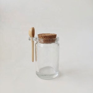 Bouteille en verre pour sel de bain en gros, pot cosmétique de 250 ml, bouteille en verre de 8 oz avec cuillère en bois et couvercle en liège - Product Image 4
