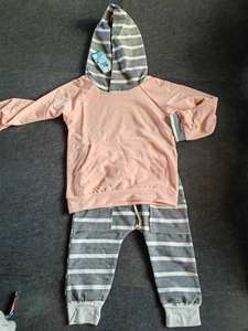 Liquidation : Ensembles de barboteuses pour bébés avec pantalons, surplus d'usine, combinaisons pour filles, ensembles 2 ou 3 pièces - Product Image 3