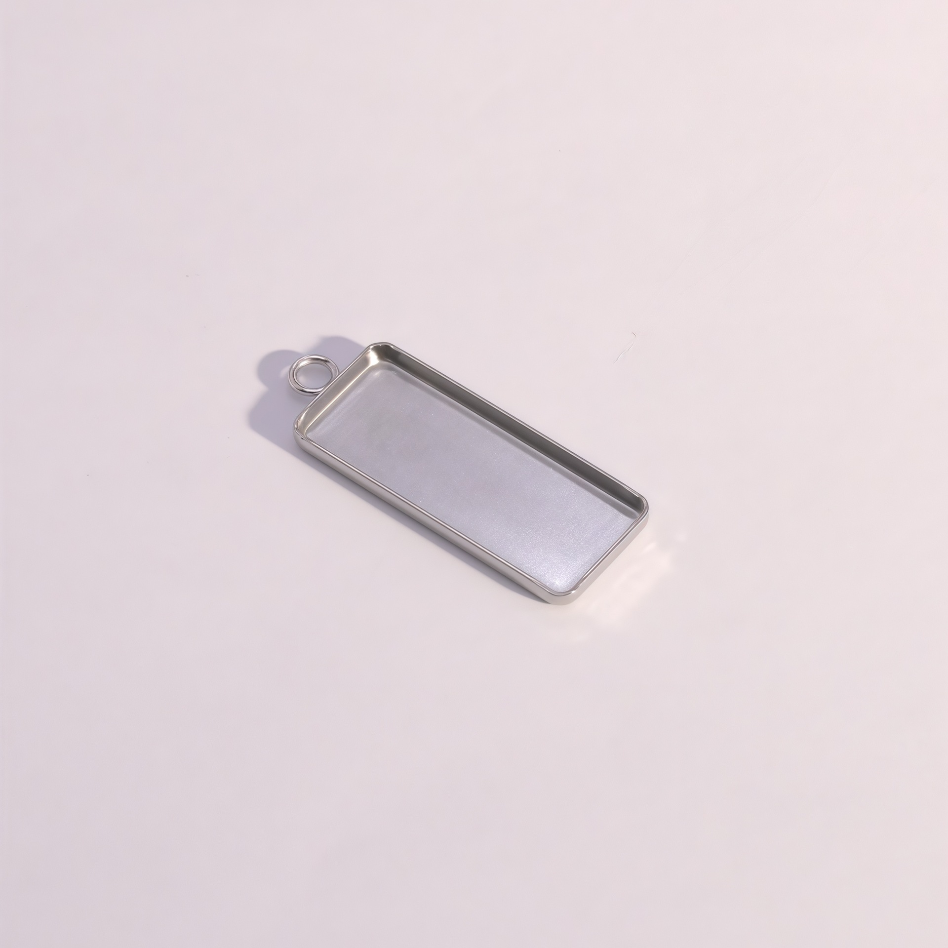 Couleur acier, diamètre intérieur 10x25