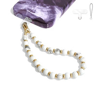 Longe de téléphone perlée en pierre naturelle de luxe dragonne perle courte étui de téléphone portable pendentif de chaîne de charme pour iPhone