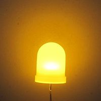 Diode LED ronde jaune scintillante 3.0-3.5V 10mm avec lentille diffuse laiteuse, vente chaude de l'usine chinoise, 250 pièces par sac