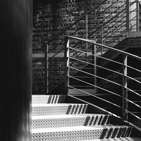 Escalier en acier et alliage d'aluminium Prima pour les bureaux et les villas en plein air, expert en projets de soudage