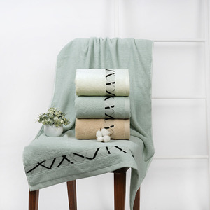 ผ้าเช็ดตัวคิม ไรอัน 70x140 ซม. ผ้าฝ้ายโพลีเอสเตอร์หนาพิเศษ ซึมซับได้ดี สำหรับใช้ในบ้านและผู้ใหญ่ - Product Image 2