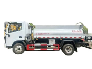 Camión Cisterna de Combustible Diésel DongFeng Nuevo 4X2 de 5000 Litros con Tanque de Aleación de Aluminio y 6 Ruedas en Venta - Product Image 3