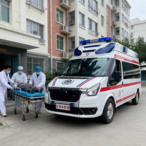 Nouvelle <span class=keywords><strong>ambulance</strong></span> de secours manuelle diesel Ford avec kits médicaux complets pour le transport d'urgence des patients - Product Image 2