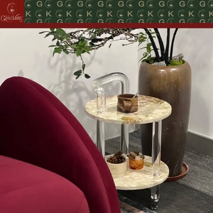 Mesa Auxiliar para Sala <span class=keywords><strong>de</strong></span> Estar GOLDKING, Modelo Monet Garden, <span class=keywords><strong>de</strong></span> Mármol, Dos Niveles, Redonda, con Patas Acrílicas Rodantes, OEM, ODM, Personalizable, Directo <span class=keywords><strong>de</strong></span> Fábrica - Product Image 5
