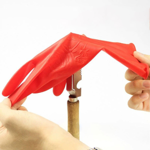 قفازات مطاطية حمراء مقاومة للاهتراء متينة تستخدم في غسيل الأطباق بالمطبخ المنزلي وتعمل بالماء - Product Image 2