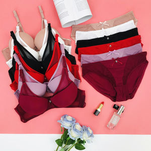 Sexy malla transpirable espalda-hermosa ropa interior para mujeres con <span class=keywords><strong>pechos</strong></span> <span class=keywords><strong>grandes</strong></span> y <span class=keywords><strong>pechos</strong></span> <span class=keywords><strong>pequeños</strong></span> Copa gruesa sujetador push-up y conjunto de bragas - Product Image 4